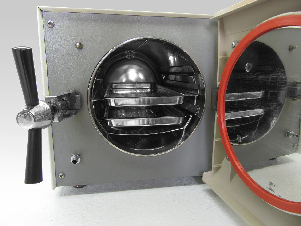 Tuttnauer 2340EA (EZ9) Refurbished Autoclave - Clearance - Image 2